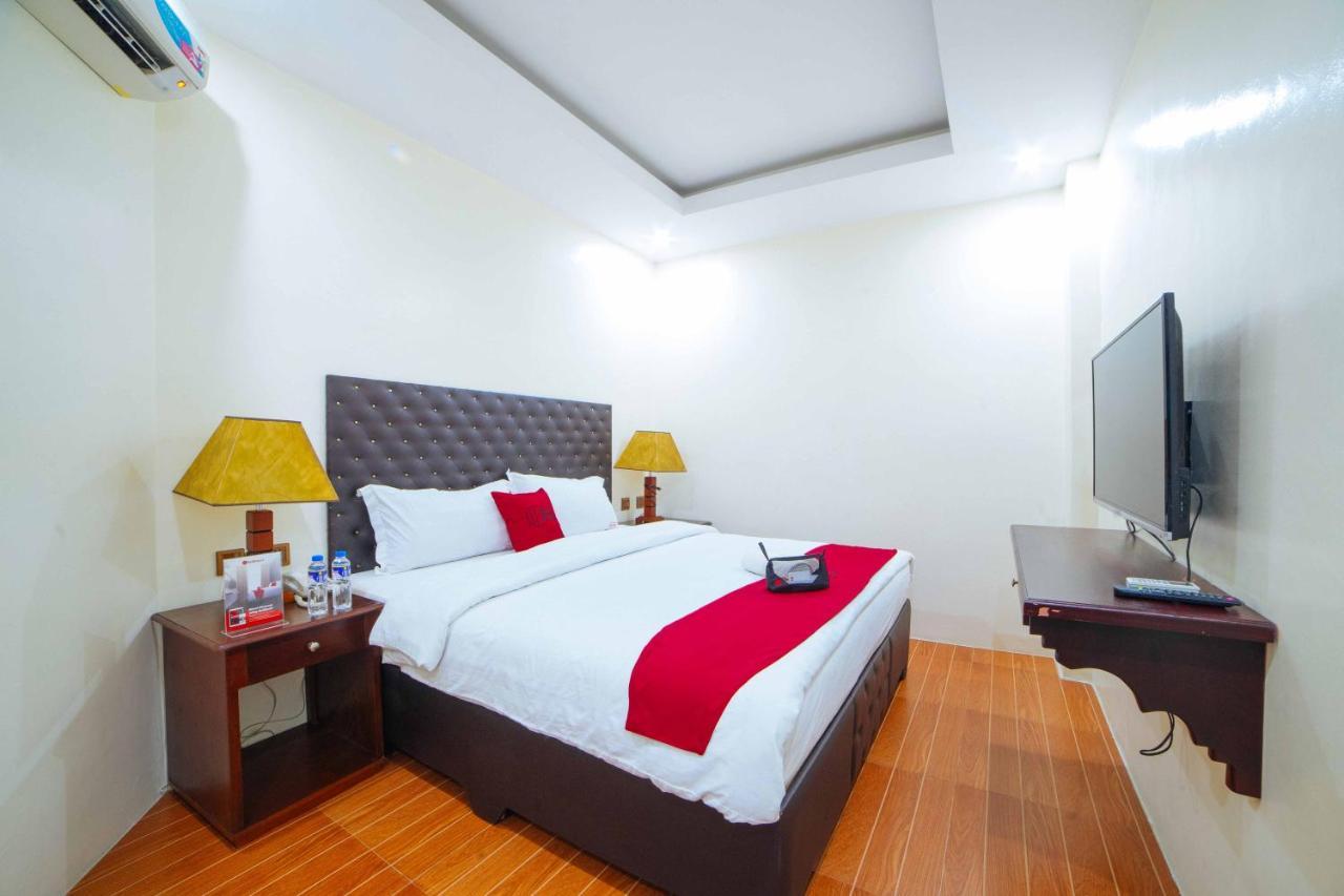 Reddoorz Plus @ Balibago Angeles City Екстер'єр фото